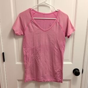 lululemon athletica Pink Short Sleeve V-Neck Tee